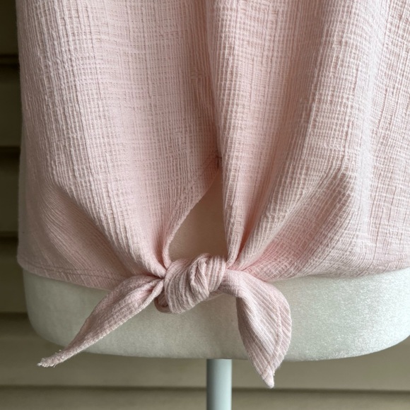 •J.Crew• Tie Front Top in Pale Pink - Size Small - Picture 4 of 9